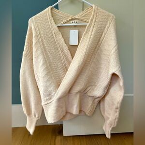 Pol size small cream true to size sweater.